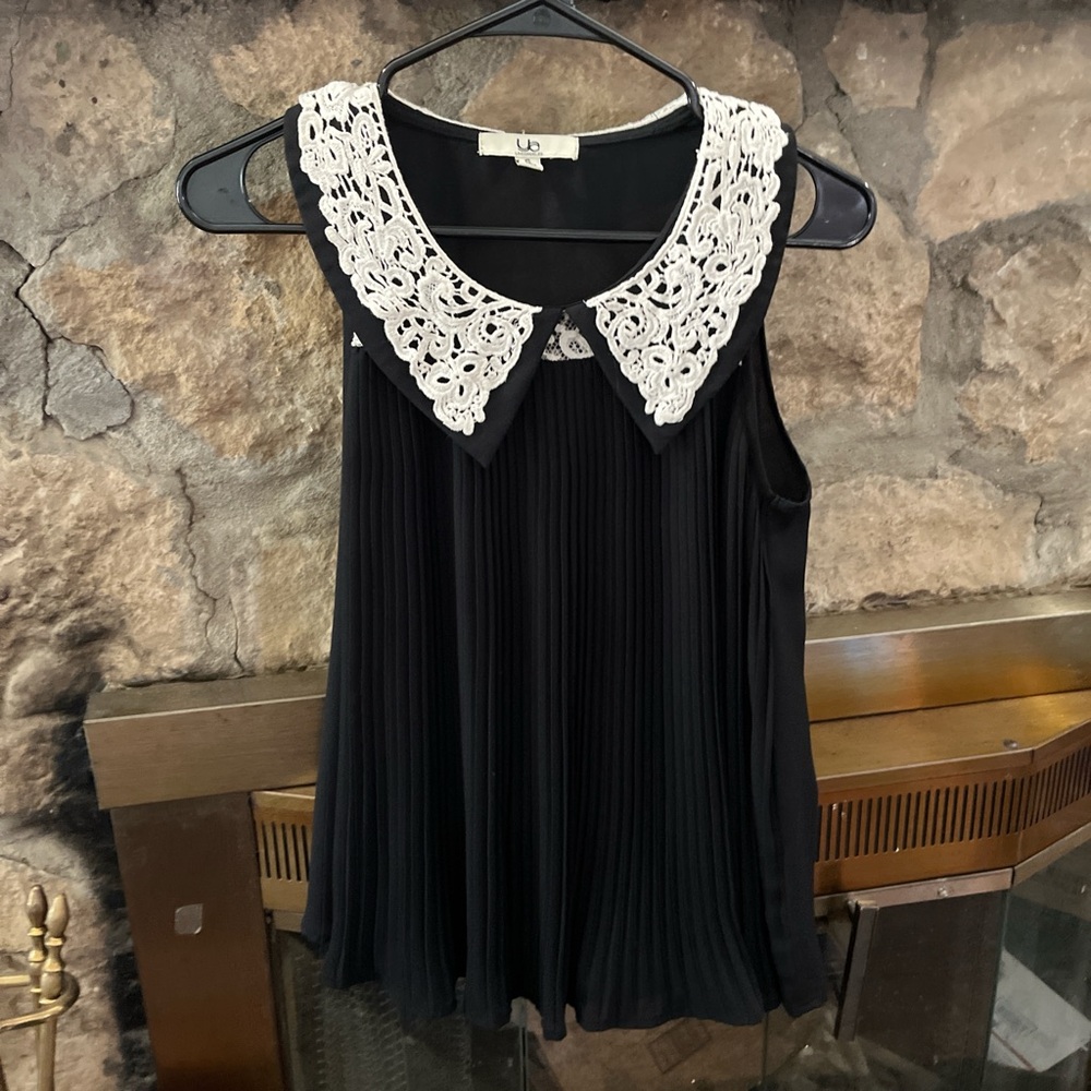 Adorable sheer lace collar blouse